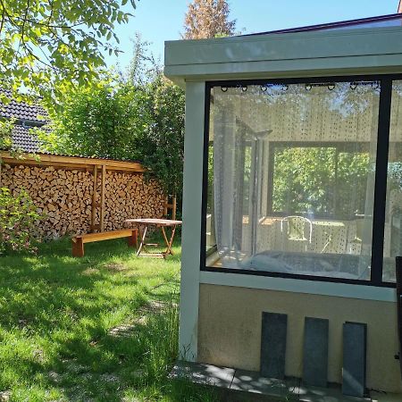 Villa Studio 30 M2 Jardinet 10Minutes Annecy Naves-Parmelan Exterior foto