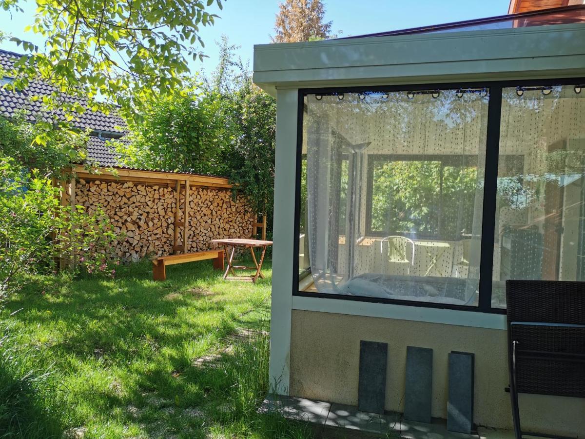 Villa Studio 30 M2 Jardinet 10Minutes Annecy Naves-Parmelan Exterior foto