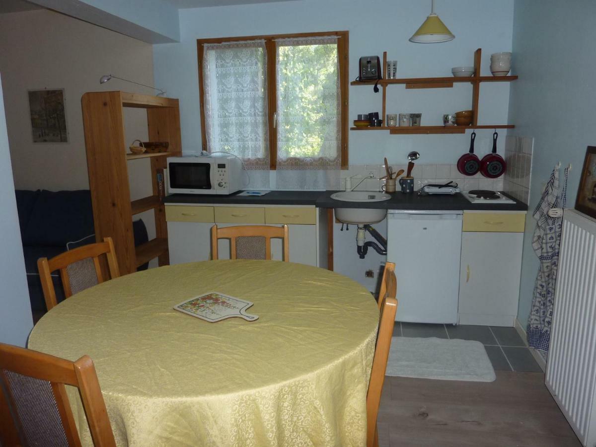 Villa Studio 30 M2 Jardinet 10Minutes Annecy Naves-Parmelan Exterior foto